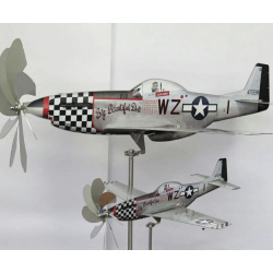 Mustang P-51 Windspiel XL