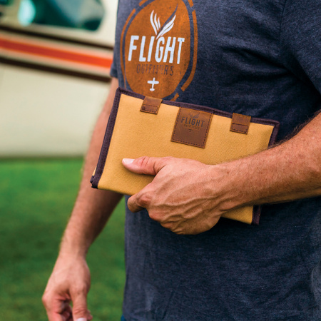 Flight Outfitters Logbook Hülle
