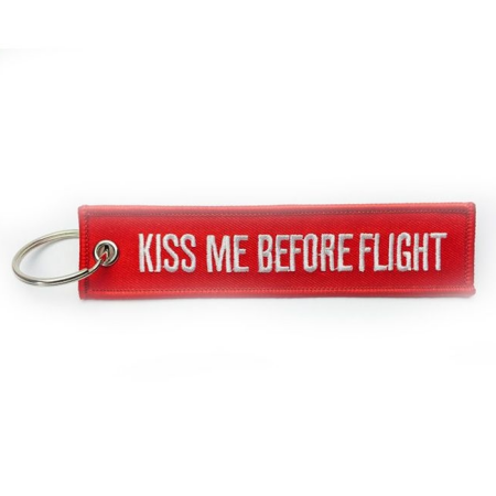 Schlüsselanhänger "Kiss Me Before Flight"