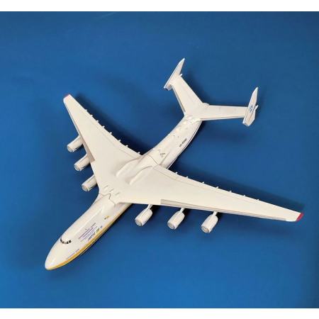 Antonov Airlines An-225 Mriya UR-82060 Die-Cast Model