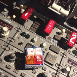 Cockpit Sound Schlüsselanhänger B737